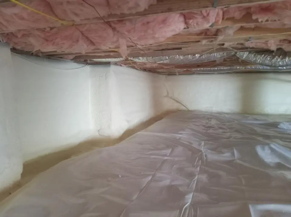 Crawl space encapsulation with closed-cell spray foam for Roof Maintenance in Barnhart